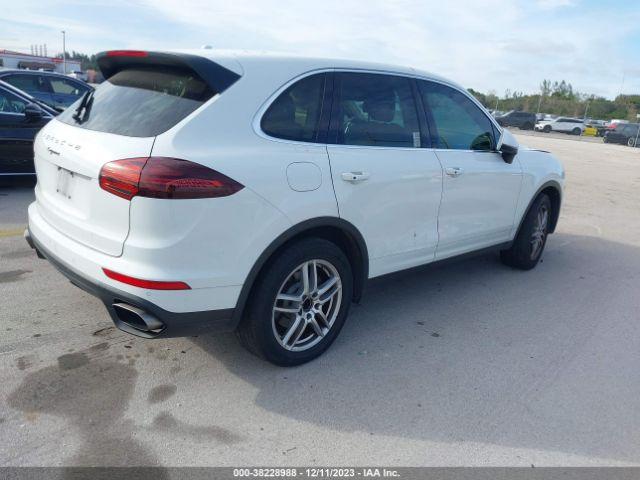 Photo 3 VIN: WP1AA2A22GLA06368 - PORSCHE CAYENNE 