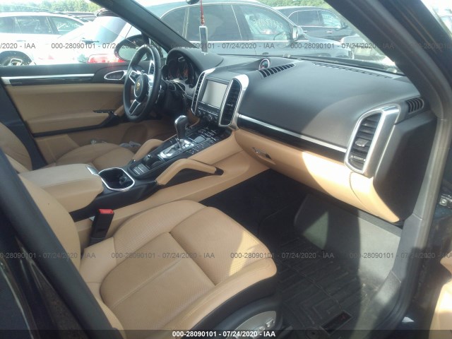 Photo 4 VIN: WP1AA2A22GLA10565 - PORSCHE CAYENNE 