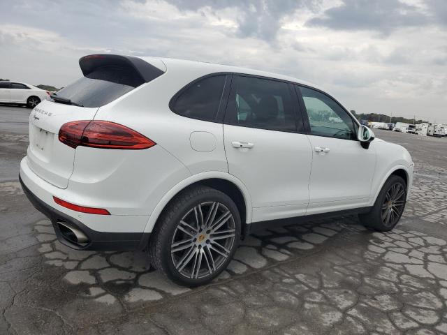 Photo 2 VIN: WP1AA2A22HKA85130 - PORSCHE CAYENNE 