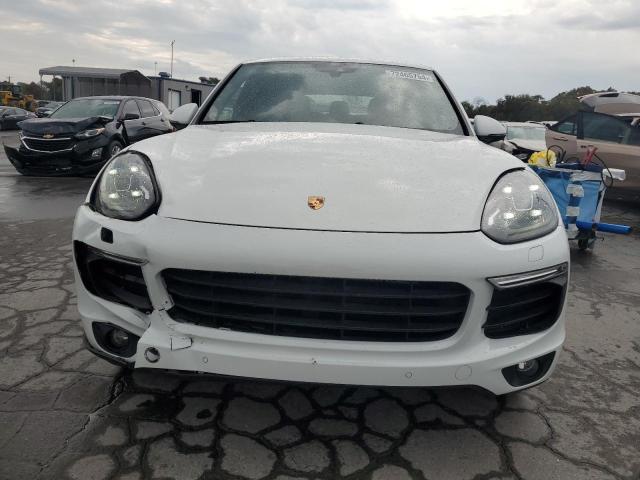 Photo 4 VIN: WP1AA2A22HKA85130 - PORSCHE CAYENNE 