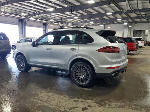 Photo 1 VIN: WP1AA2A22HKA87640 - PORSCHE CAYENNE 