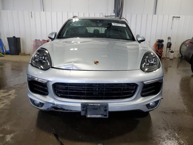 Photo 4 VIN: WP1AA2A22HKA87640 - PORSCHE CAYENNE 