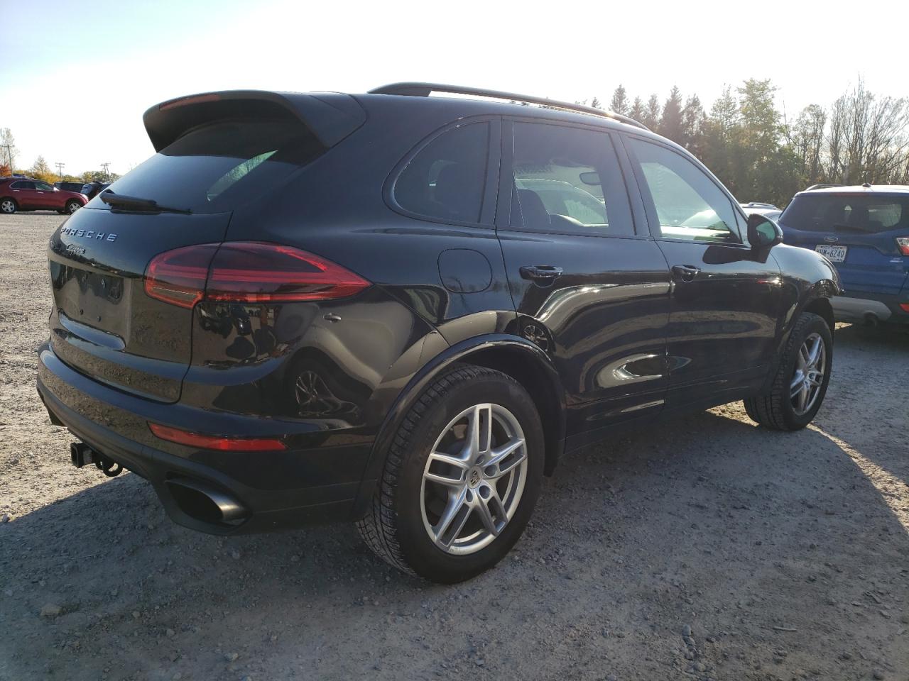 Photo 2 VIN: WP1AA2A22HKA88352 - PORSCHE CAYENNE 