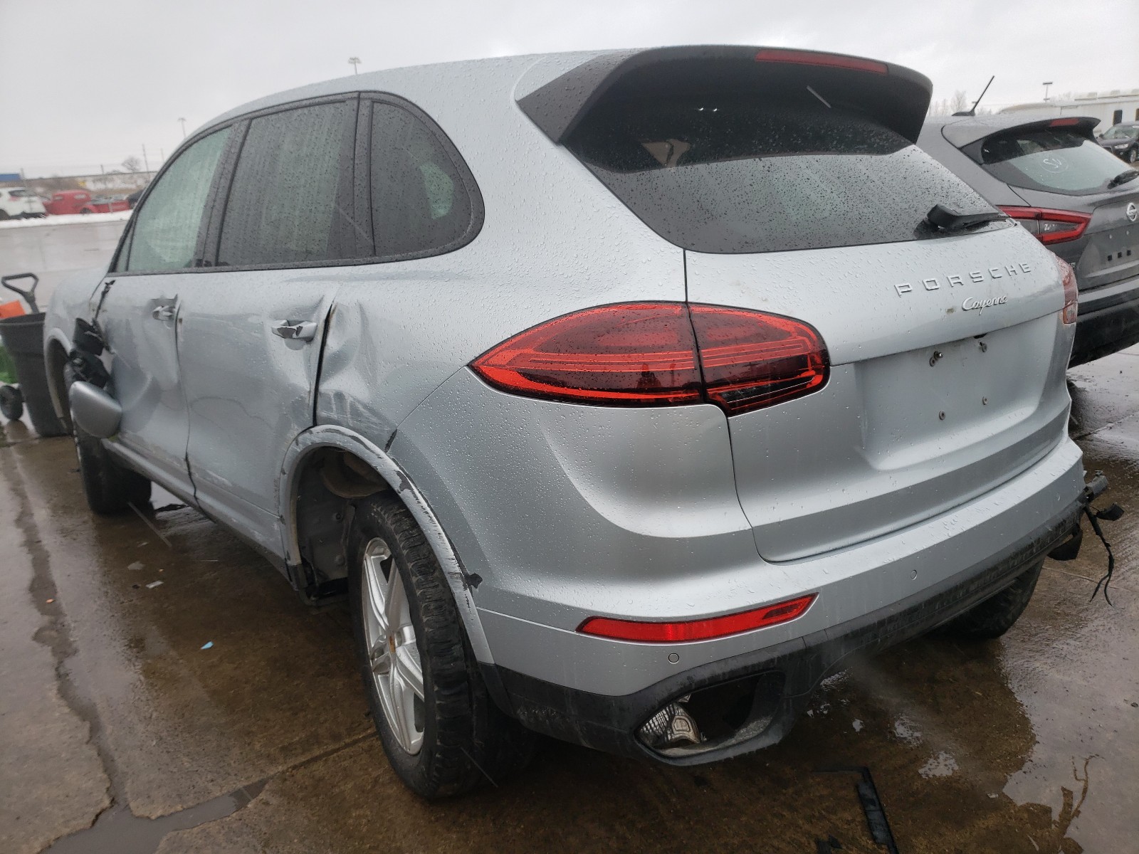 Photo 2 VIN: WP1AA2A22HKA91431 - PORSCHE CAYENNE 