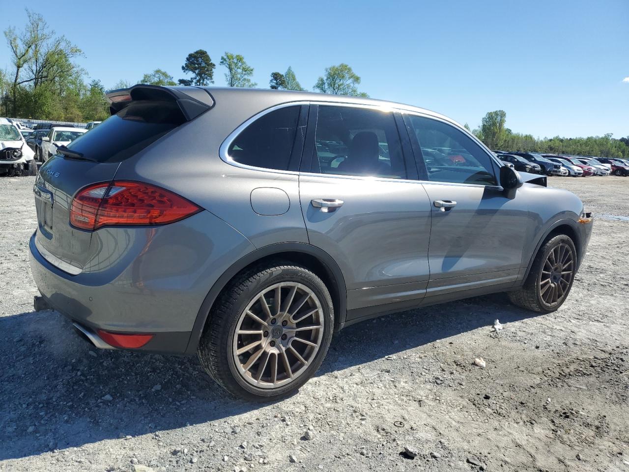 Photo 2 VIN: WP1AA2A23CLA07250 - PORSCHE CAYENNE 