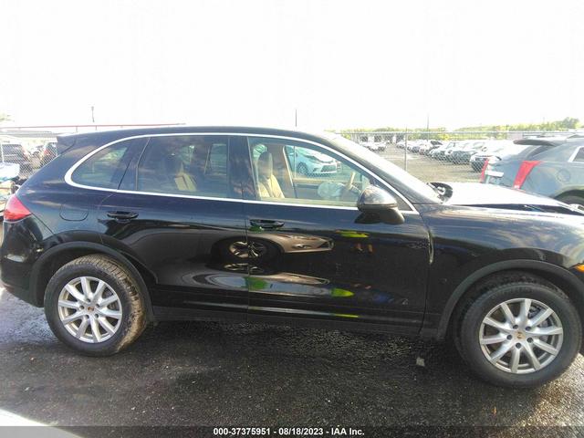 Photo 12 VIN: WP1AA2A23CLA12691 - PORSCHE CAYENNE 