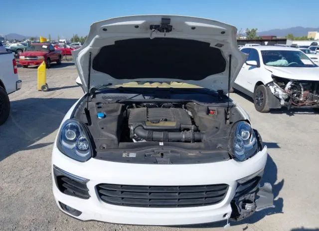 Photo 9 VIN: WP1AA2A23GKA15165 - PORSCHE CAYENNE 