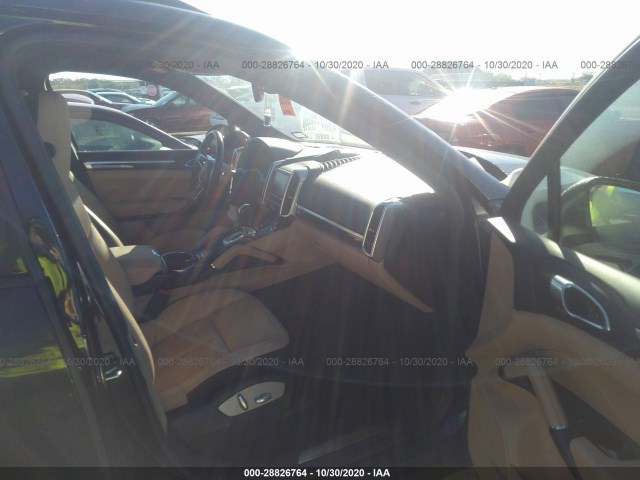 Photo 4 VIN: WP1AA2A23GKA38199 - PORSCHE CAYENNE 