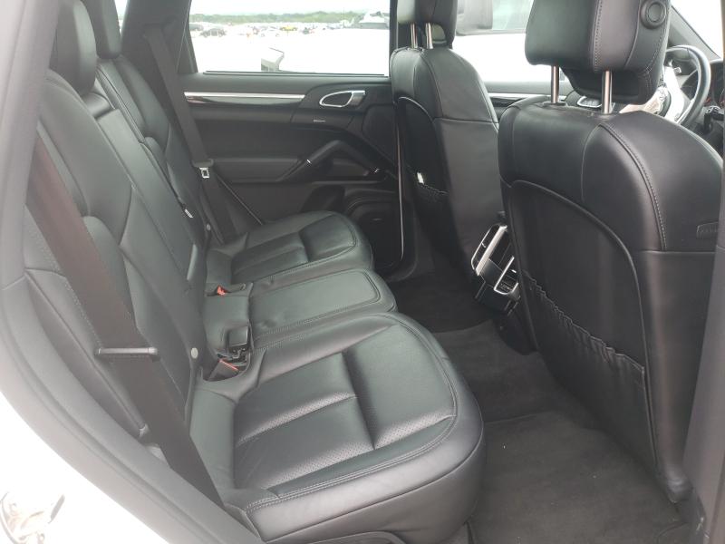 Photo 5 VIN: WP1AA2A23GLA04063 - PORSCHE CAYENNE 