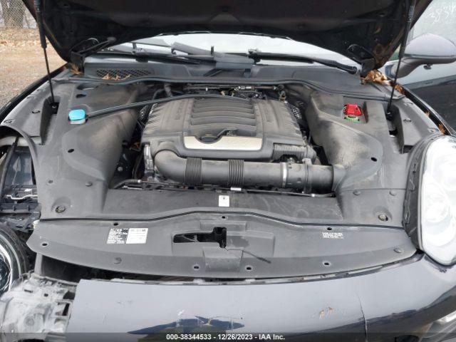 Photo 9 VIN: WP1AA2A23GLA10655 - PORSCHE CAYENNE 