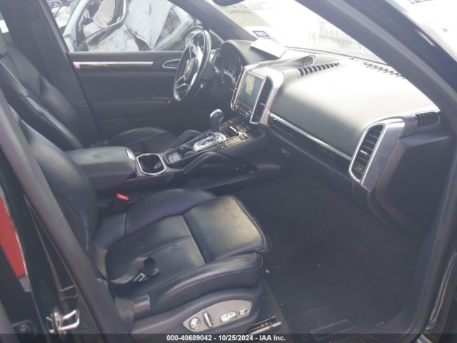 Photo 4 VIN: WP1AA2A23HKA83676 - PORSCHE CAYENNE 