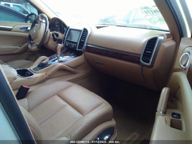 Photo 4 VIN: WP1AA2A24CLA00078 - PORSCHE CAYENNE 