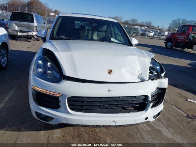 Photo 5 VIN: WP1AA2A24GKA11982 - PORSCHE CAYENNE 