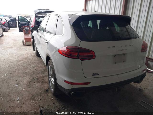 Photo 2 VIN: WP1AA2A25GLA06378 - PORSCHE CAYENNE 