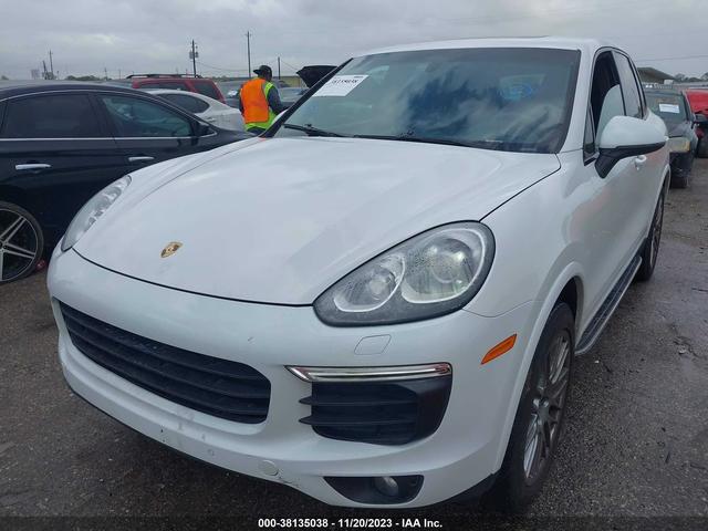 Photo 1 VIN: WP1AA2A25HKA81136 - PORSCHE CAYENNE 