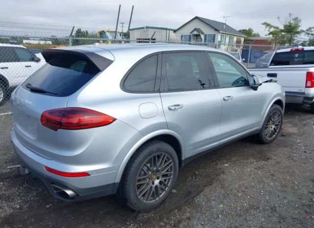 Photo 3 VIN: WP1AA2A25HKA85042 - PORSCHE CAYENNE 