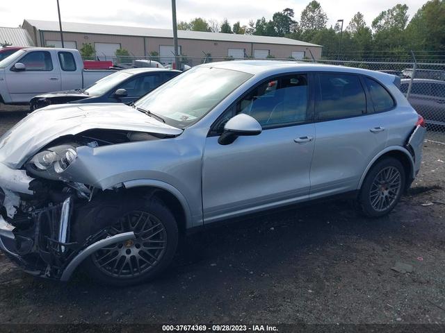 Photo 13 VIN: WP1AA2A25HKA85042 - PORSCHE CAYENNE 