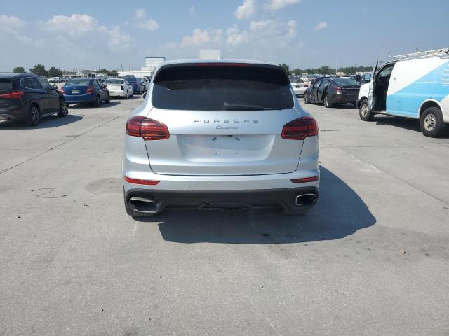 Photo 5 VIN: WP1AA2A25HKA86482 - PORSCHE CAYENNE 