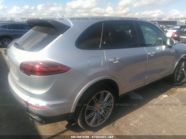 Photo 3 VIN: WP1AA2A25JKA00464 - PORSCHE CAYENNE 