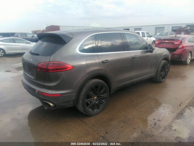 Photo 3 VIN: WP1AA2A26GKA11885 - PORSCHE CAYENNE 