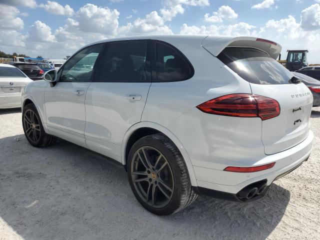 Photo 1 VIN: WP1AA2A26GKA12356 - PORSCHE CAYENNE 