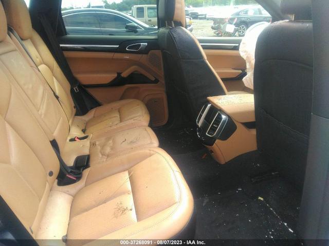 Photo 7 VIN: WP1AA2A26GKA14267 - PORSCHE CAYENNE 