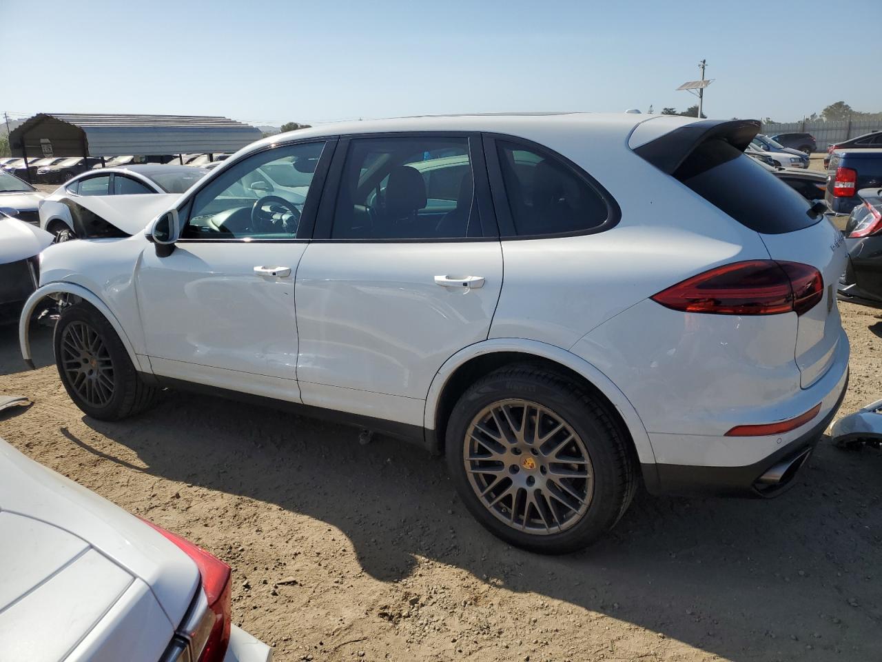 Photo 1 VIN: WP1AA2A26HKA80318 - PORSCHE CAYENNE 