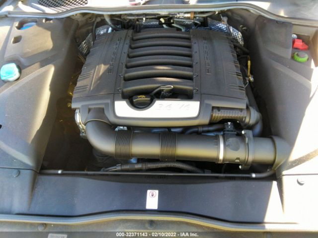 Photo 9 VIN: WP1AA2A26HKA84899 - PORSCHE CAYENNE 