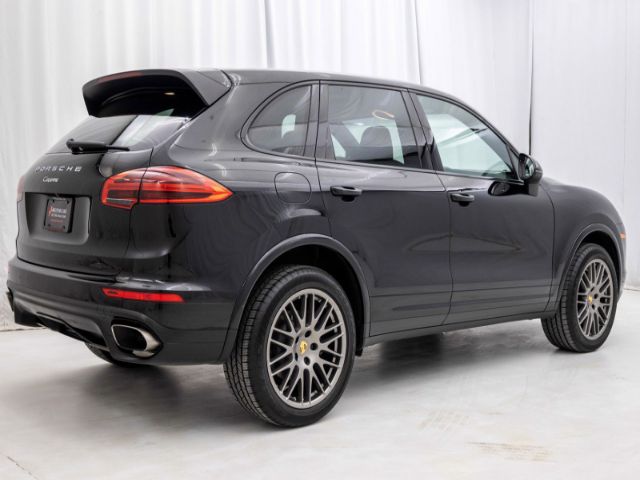 Photo 3 VIN: WP1AA2A26HKA85535 - PORSCHE CAYENNE 