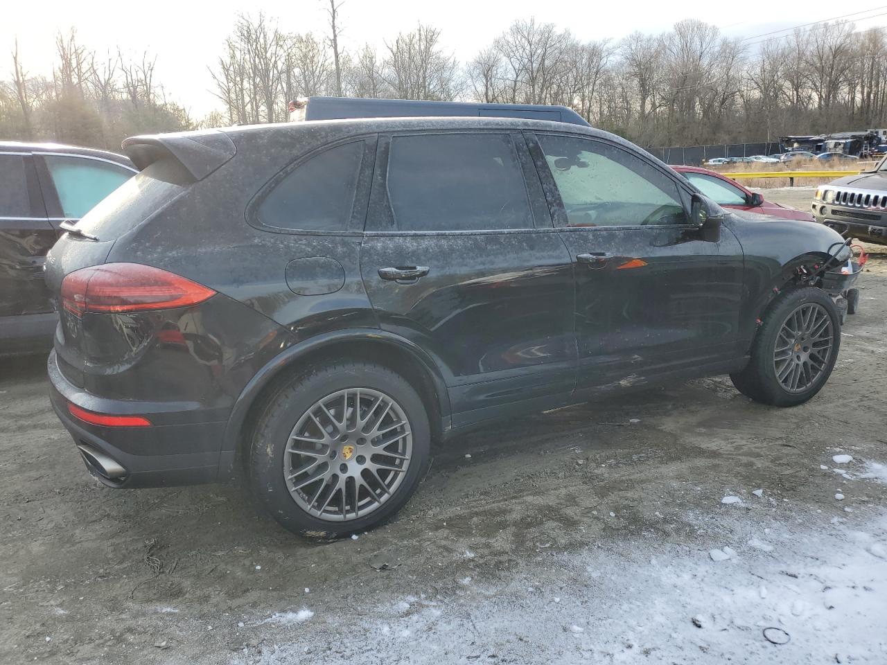 Photo 2 VIN: WP1AA2A26JKA03079 - PORSCHE CAYENNE 