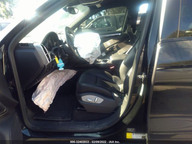 Photo 4 VIN: WP1AA2A27CLA11656 - PORSCHE CAYENNE 