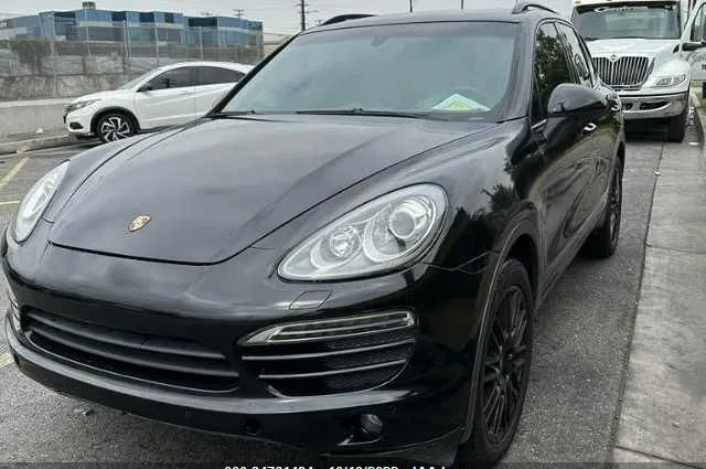 Photo 1 VIN: WP1AA2A27CLA11656 - PORSCHE CAYENNE 