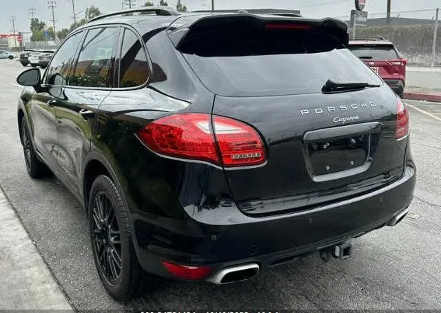 Photo 3 VIN: WP1AA2A27CLA11656 - PORSCHE CAYENNE 