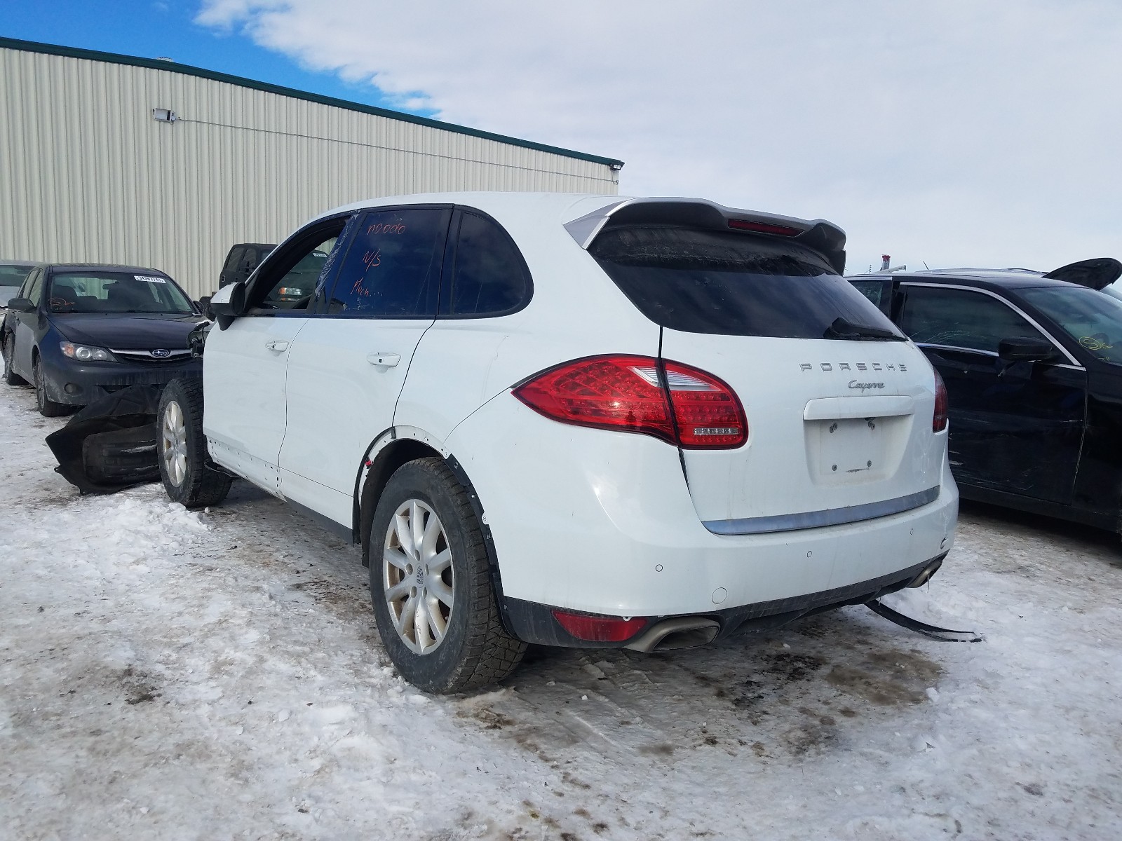 Photo 2 VIN: WP1AA2A27ELA90376 - PORSCHE CAYENNE 