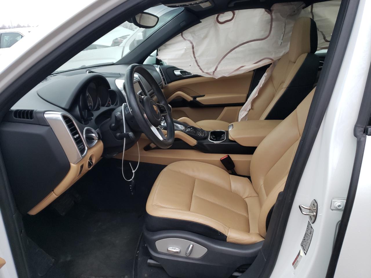 Photo 6 VIN: WP1AA2A27GKA13130 - PORSCHE CAYENNE 