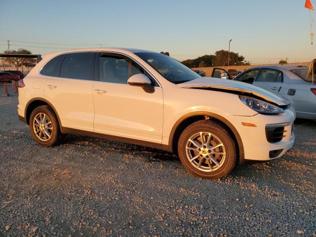 Photo 3 VIN: WP1AA2A27GLA00405 - PORSCHE CAYENNE 