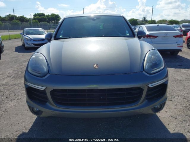 Photo 5 VIN: WP1AA2A27GLA10643 - PORSCHE CAYENNE 