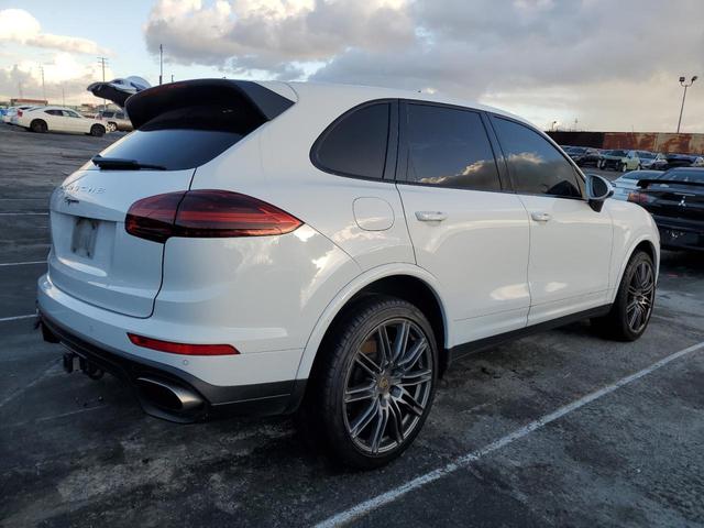 Photo 2 VIN: WP1AA2A27JKA01325 - PORSCHE CAYENNE 