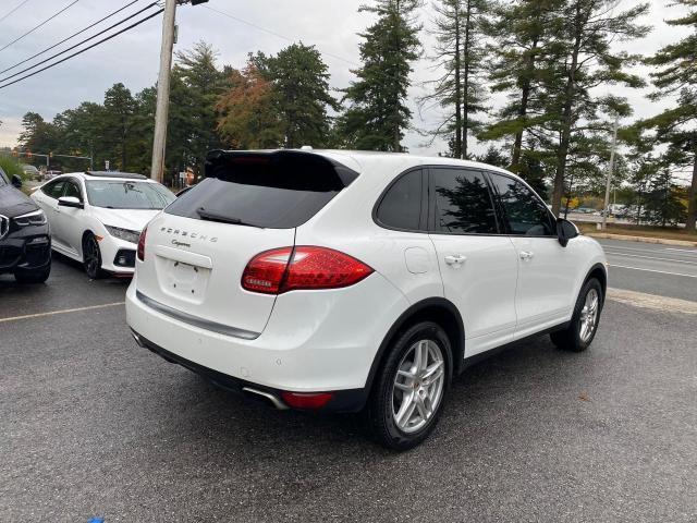 Photo 2 VIN: WP1AA2A28ELA05254 - PORSCHE CAYENNE 