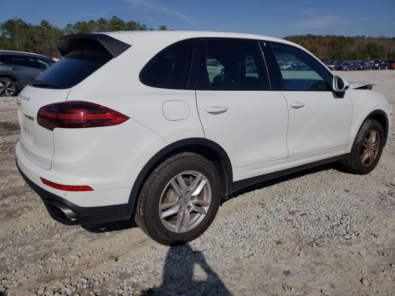 Photo 2 VIN: WP1AA2A28GKA09944 - PORSCHE CAYENNE 