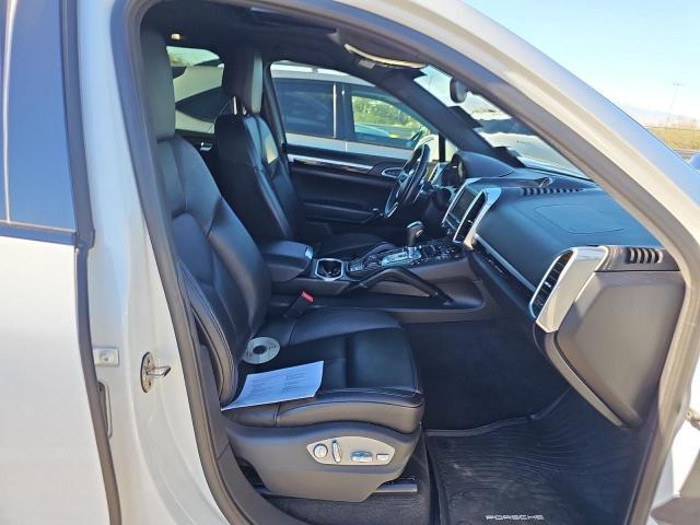 Photo 4 VIN: WP1AA2A28GKA14657 - PORSCHE CAYENNE 