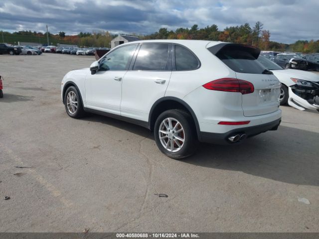 Photo 2 VIN: WP1AA2A28GKA14819 - PORSCHE CAYENNE 