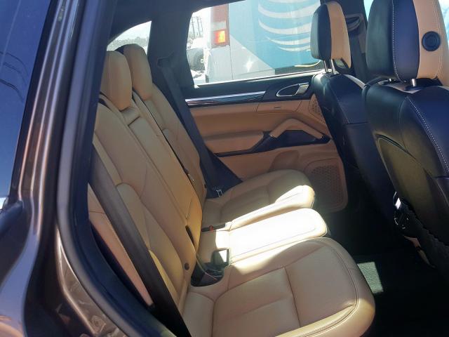 Photo 5 VIN: WP1AA2A28GLA11042 - PORSCHE CAYENNE 