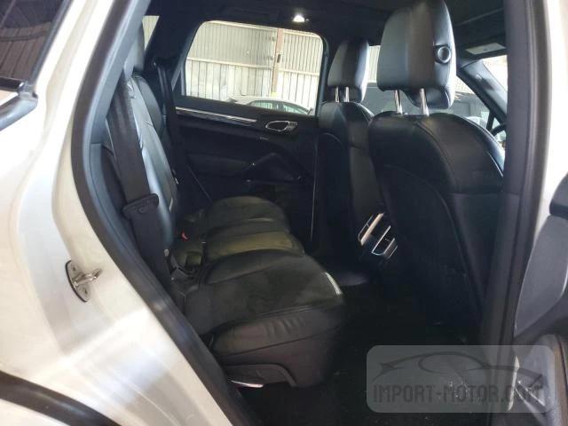 Photo 10 VIN: WP1AA2A28HKA84547 - PORSCHE CAYENNE 