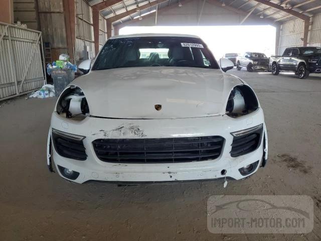 Photo 4 VIN: WP1AA2A28HKA84547 - PORSCHE CAYENNE 