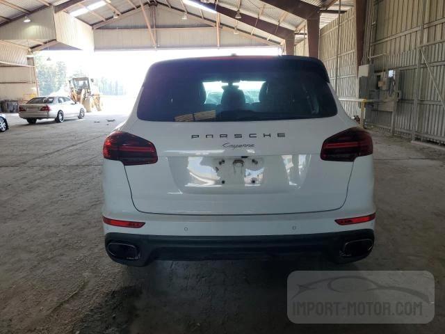 Photo 5 VIN: WP1AA2A28HKA84547 - PORSCHE CAYENNE 