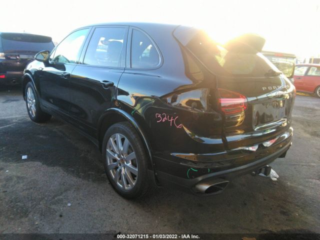 Photo 2 VIN: WP1AA2A28HKA87898 - PORSCHE CAYENNE 