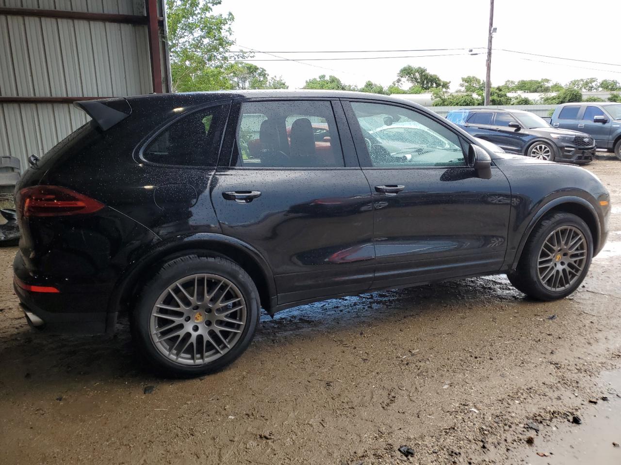 Photo 2 VIN: WP1AA2A28HKA89795 - PORSCHE CAYENNE 