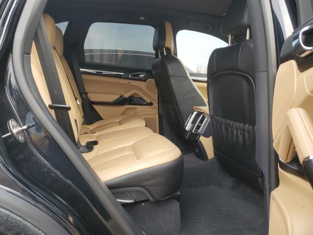 Photo 10 VIN: WP1AA2A28JKA00295 - PORSCHE CAYENNE 