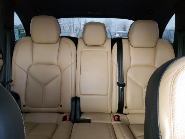 Photo 9 VIN: WP1AA2A28JKA00295 - PORSCHE CAYENNE 